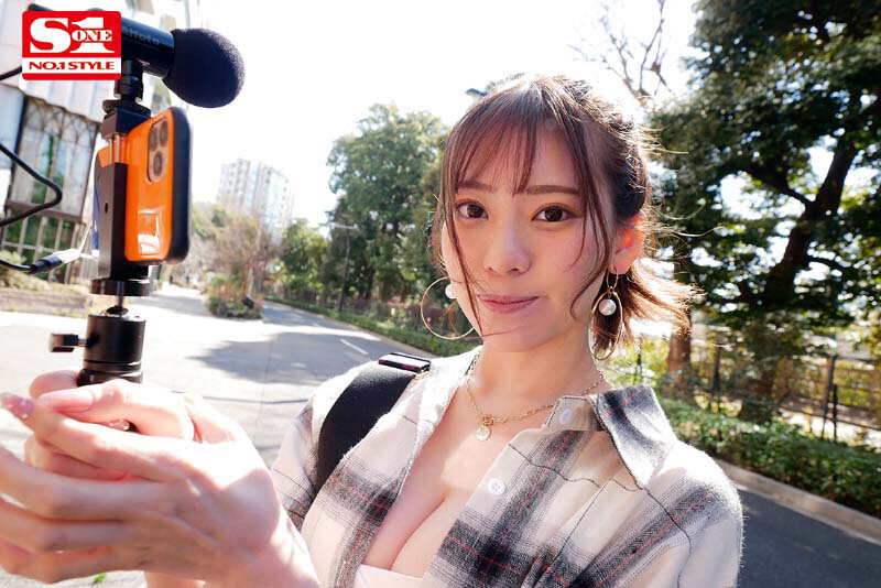 こんな綺麗なお姉さんがドMな僕をめちゃくちゃ射精させるため我が家にやって来た! 楓ふうあ
