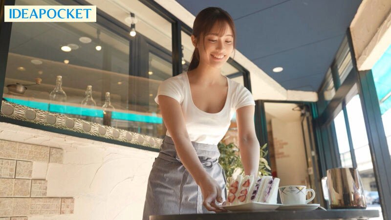 バイト先で傷心中の巨乳可愛い子に優しくしたらヤレちゃった話 長浜みつり