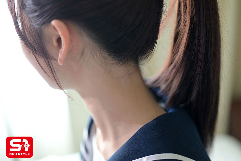 中年教師の私は、教え子の眩しい笑顔と見つめる眼差しに負けてしまって、何度も性行為を求めてしまった。 桜乃りの